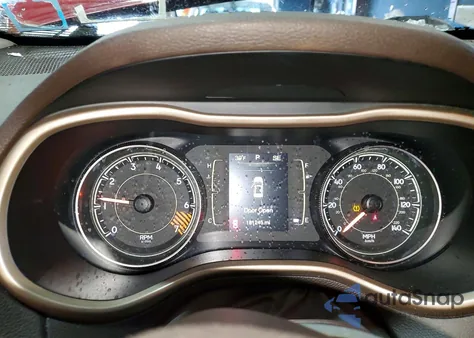 2014 Jeep Cherokee Latitude z USA, uszkodzony, nr VIN 1C4PJMCB7EW298809